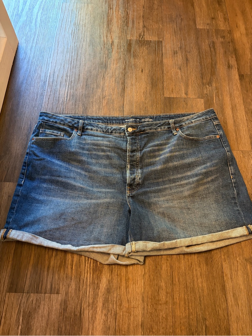 Old Navy Women's High-Rise O.G Straight Secret Smooth Pockets Denim Shorts SZ 26